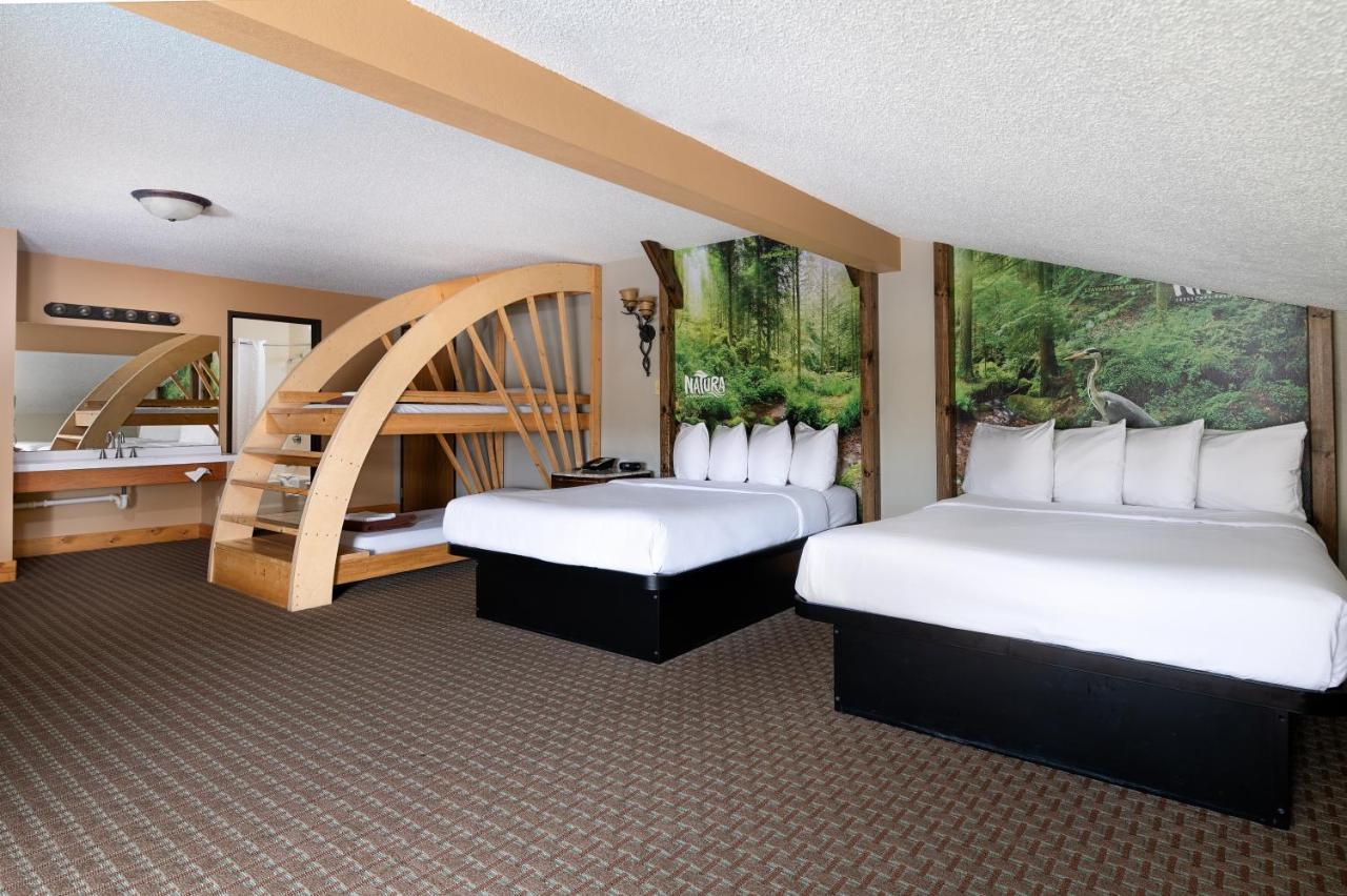 Natura Treescape Resort 威斯康星戴尔 外观 照片
