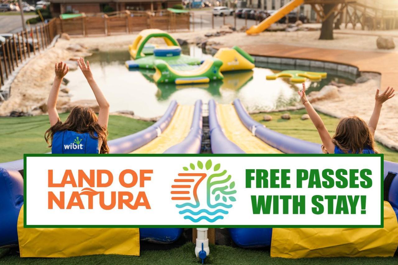 Natura Treescape Resort 威斯康星戴尔 外观 照片