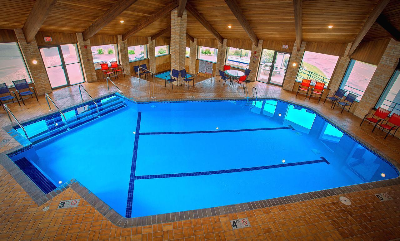 Natura Treescape Resort 威斯康星戴尔 外观 照片