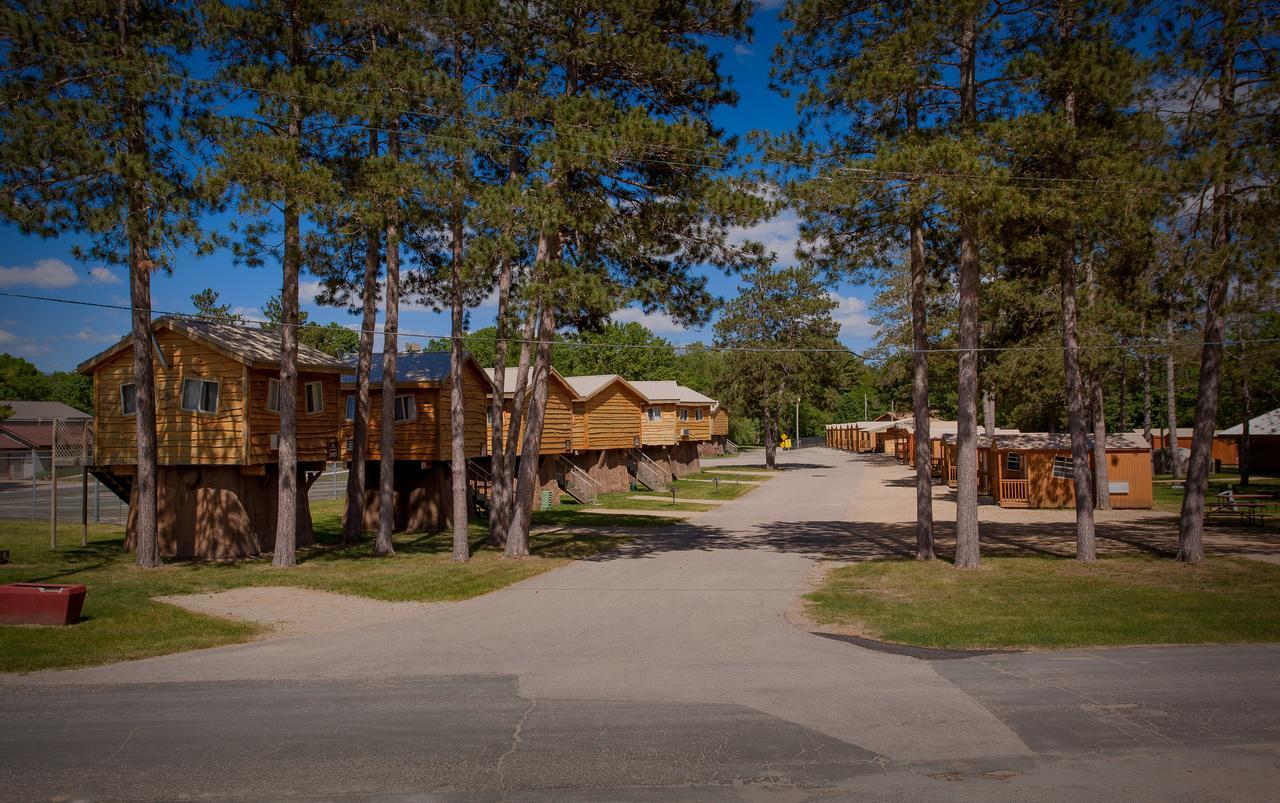 Natura Treescape Resort 威斯康星戴尔 外观 照片